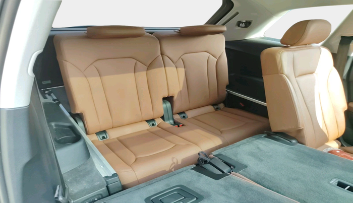 2023 Audi Q7 55 TFSI QUATTRO TECHNOLOGY, Petrol, Automatic, 15,983 km, interior