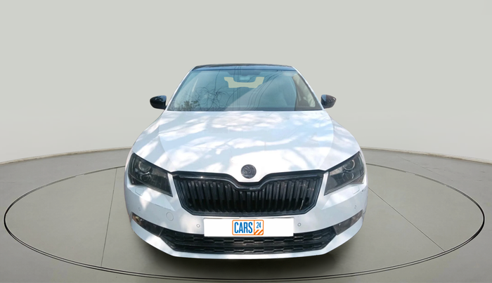 2017 Skoda Superb L&K 1.8 TSI AT, Petrol, Automatic, 67,246 km, exterior