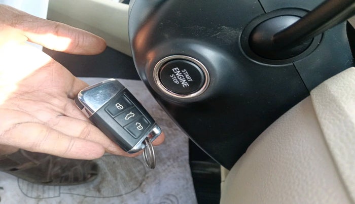 2017 Skoda Superb L&K 1.8 TSI AT, Petrol, Automatic, 67,246 km, interior