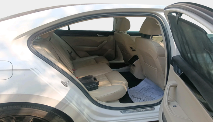 2017 Skoda Superb L&K 1.8 TSI AT, Petrol, Automatic, 67,246 km, interior