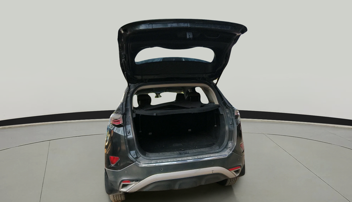 2019 Tata Harrier XZ 2.0L, Diesel, Manual, 1,61,588 km, exterior