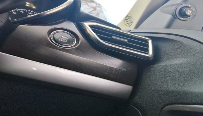 2019 Tata Harrier XZ 2.0L, Diesel, Manual, 1,61,588 km, interior