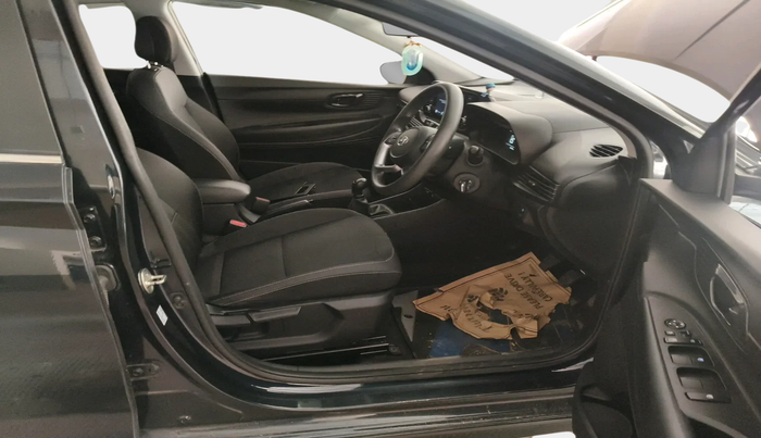 2021 Hyundai NEW I20 SPORTZ 1.2 MT, Petrol, Manual, 42,705 km, interior