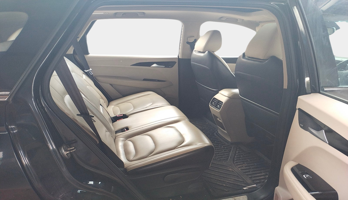 2022 MG HECTOR SHARP HYBRID 1.5 PETROL, Petrol, Manual, 28,071 km, interior