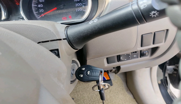 2013 Renault Scala RXL DIESEL, Diesel, Manual, 1,13,961 km, interior