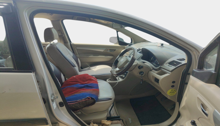 2017 Maruti Ertiga VDI SHVS, Diesel, Manual, 2,16,000 km, interior