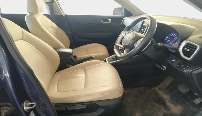 2021 Hyundai VENUE SX PLUS 1.0 TURBO DCT, Petrol, Automatic, 94,395 km, interior