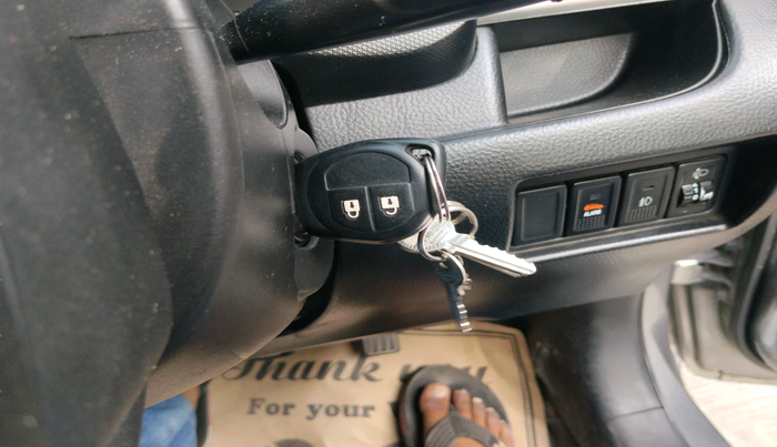 2015 Maruti Swift VDI, Diesel, Manual, 1,96,357 km, interior