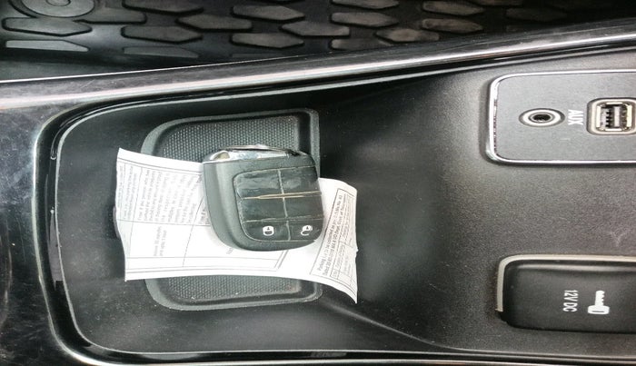 2019 Jeep Compass LIMITED PLUS DIESEL, Diesel, Manual, 98,270 km, interior