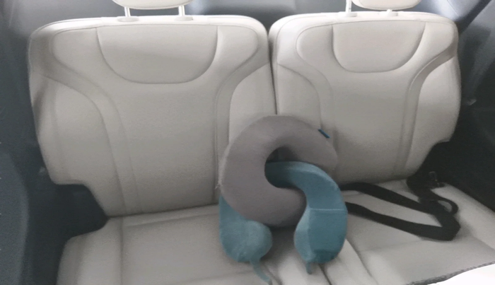 2023 Mahindra XUV700 AX 7 LUXURY D AT 7 STR, Diesel, Automatic, 60,253 km, interior