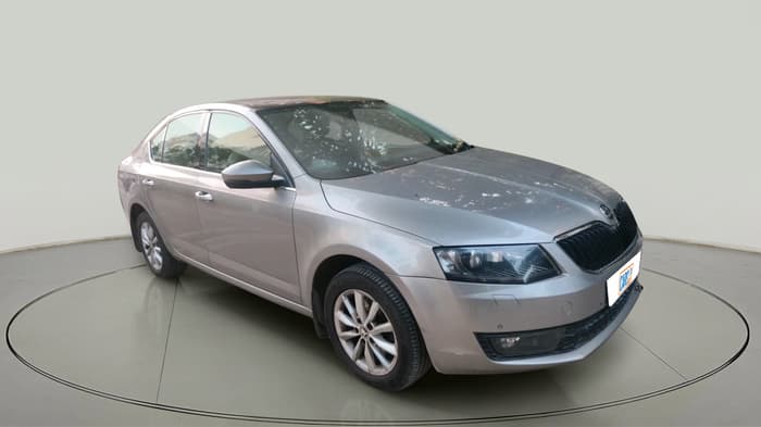 2016 Skoda Octavia 2.0 TDI CR STYLE PLUS AT, Diesel, Automatic, 2,46,248 km, exterior