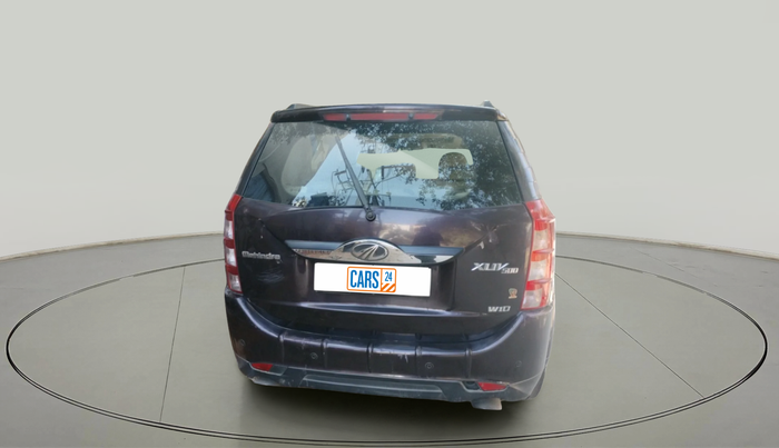 2015 Mahindra XUV500 W10, Diesel, Manual, 1,48,133 km, exterior