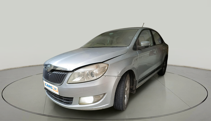 2014 Skoda Rapid 1.5 TDI CR ELEGANCE, Diesel, Manual, 1,42,973 km, exterior