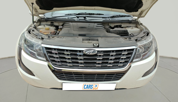 2021 Mahindra XUV500 W7, Diesel, Manual, 55,841 km, exterior