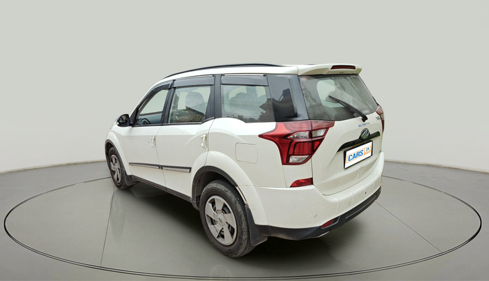 2021 Mahindra XUV500 W7, Diesel, Manual, 55,841 km, exterior