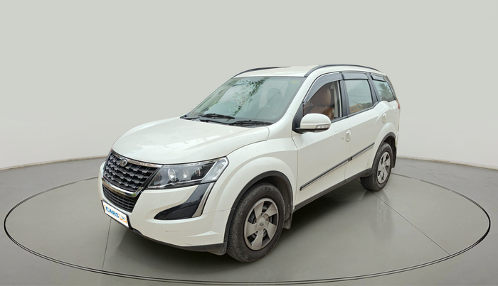 2021 Mahindra XUV500 W7, Diesel, Manual, 55,841 km, exterior