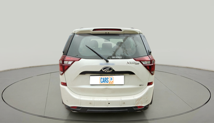 2021 Mahindra XUV500 W7, Diesel, Manual, 55,841 km, exterior