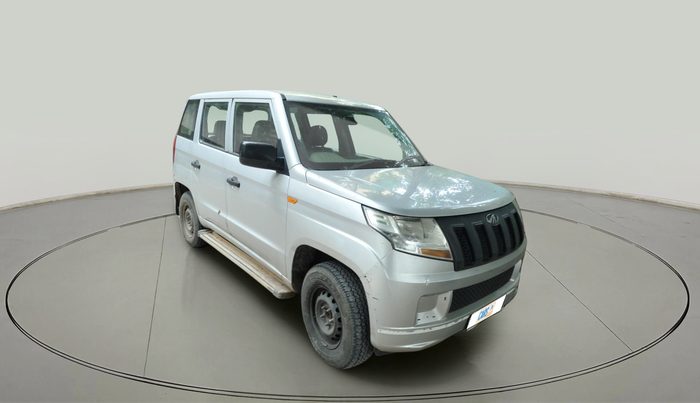 2017 Mahindra TUV300 T4 PLUS, Diesel, Manual, 1,76,135 km, exterior