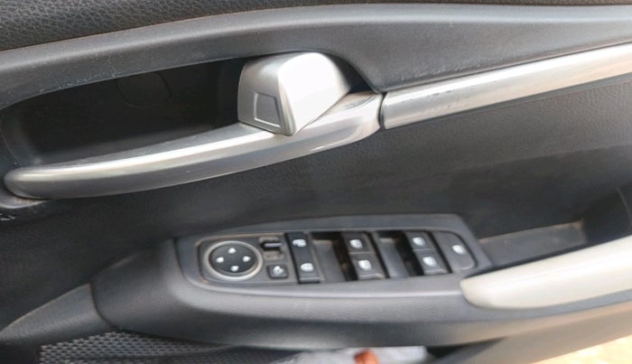 2021 KIA SELTOS HTK PLUS 1.5 IMT, Petrol, Manual, 49,050 km, interior