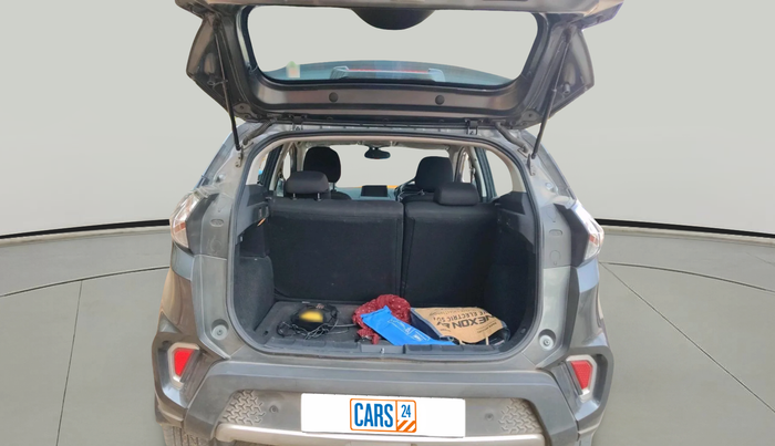 2020 Tata NEXON XZA PLUS (O) PETROL, Petrol, Automatic, 31,395 km, exterior