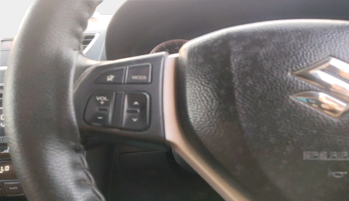 2012 Maruti Swift ZXI, Petrol, Manual, 98,613 km, interior