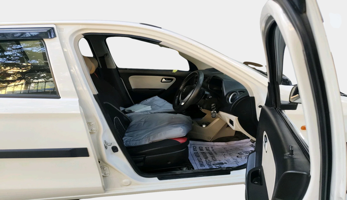 2019 Maruti Alto LXI, Petrol, Manual, 30,622 km, interior