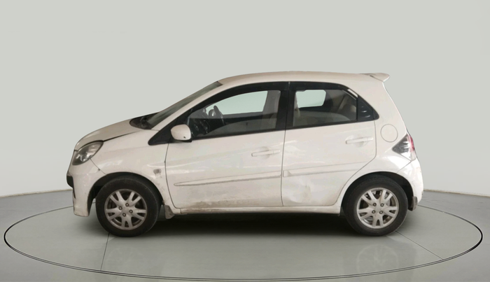 2013 Honda Brio V MT, Petrol, Manual, 99,650 km, exterior