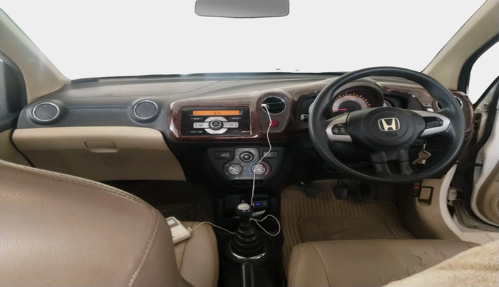 2013 Honda Brio V MT, Petrol, Manual, 99,650 km, interior