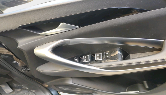 2019 MG HECTOR SHARP HYBRID 1.5 PETROL, Petrol, Manual, 38,866 km, interior