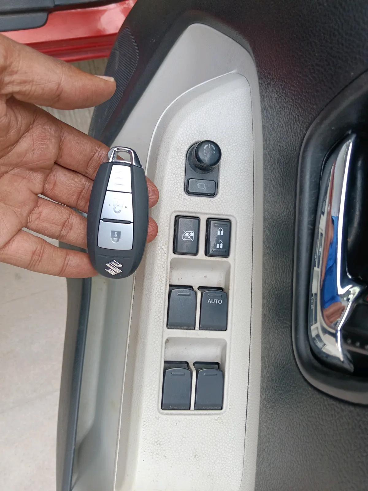 2017 Maruti IGNIS ZETA 1.3 AMT, Diesel, Automatic, 52,632 km, interior