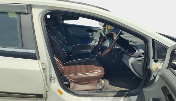 2020 Tata ALTROZ XE PETROL, Petrol, Manual, 71,793 km, interior