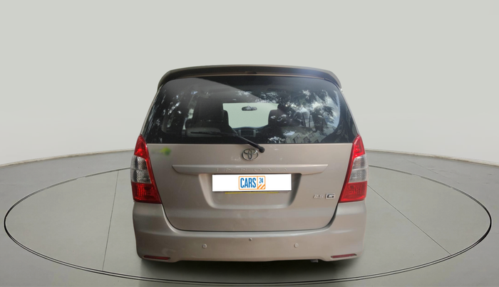 2013 Toyota Innova 2.5 GX 7 STR, Diesel, Manual, 1,18,642 km, exterior