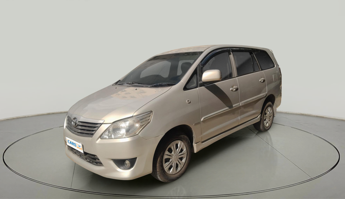 2013 Toyota Innova 2.5 GX 7 STR, Diesel, Manual, 1,18,642 km, exterior