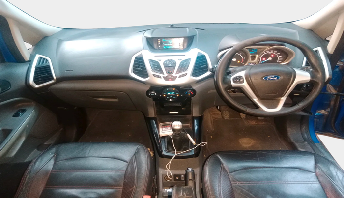 2015 Ford Ecosport TITANIUM 1.5L DIESEL, Diesel, Manual, 1,99,744 km, interior