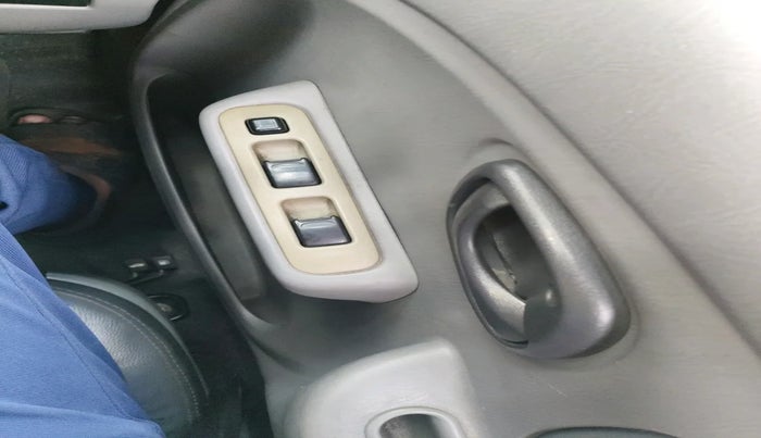 2013 Maruti Alto K10 VXI, Petrol, Manual, 93,236 km, interior