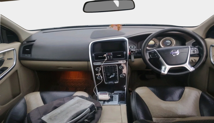 2012 Volvo XC 60 D3 Summum, Diesel, Automatic, 1,68,126 km, interior
