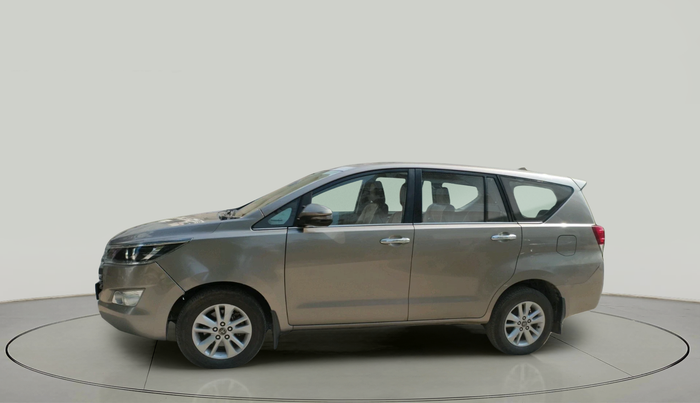 2017 Toyota Innova Crysta 2.4 VX 7 STR, Diesel, Manual, 1,49,207 km, exterior