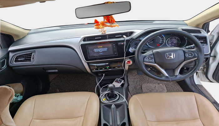 2022 Honda City 1.5L I-VTEC V MT 4TH GEN, Petrol, Manual, 27,376 km, interior