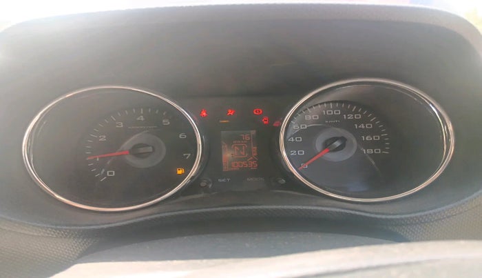 2017 Mahindra TUV300 T8, Diesel, Manual, 1,00,535 km, interior