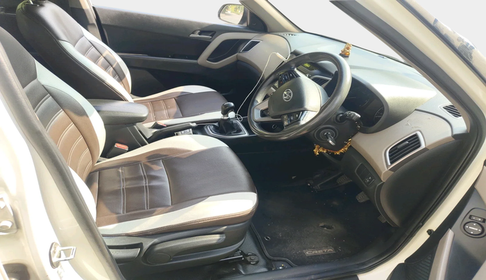 2016 Hyundai Creta S PLUS 1.4 DIESEL, Diesel, Manual, 3,69,227 km, interior