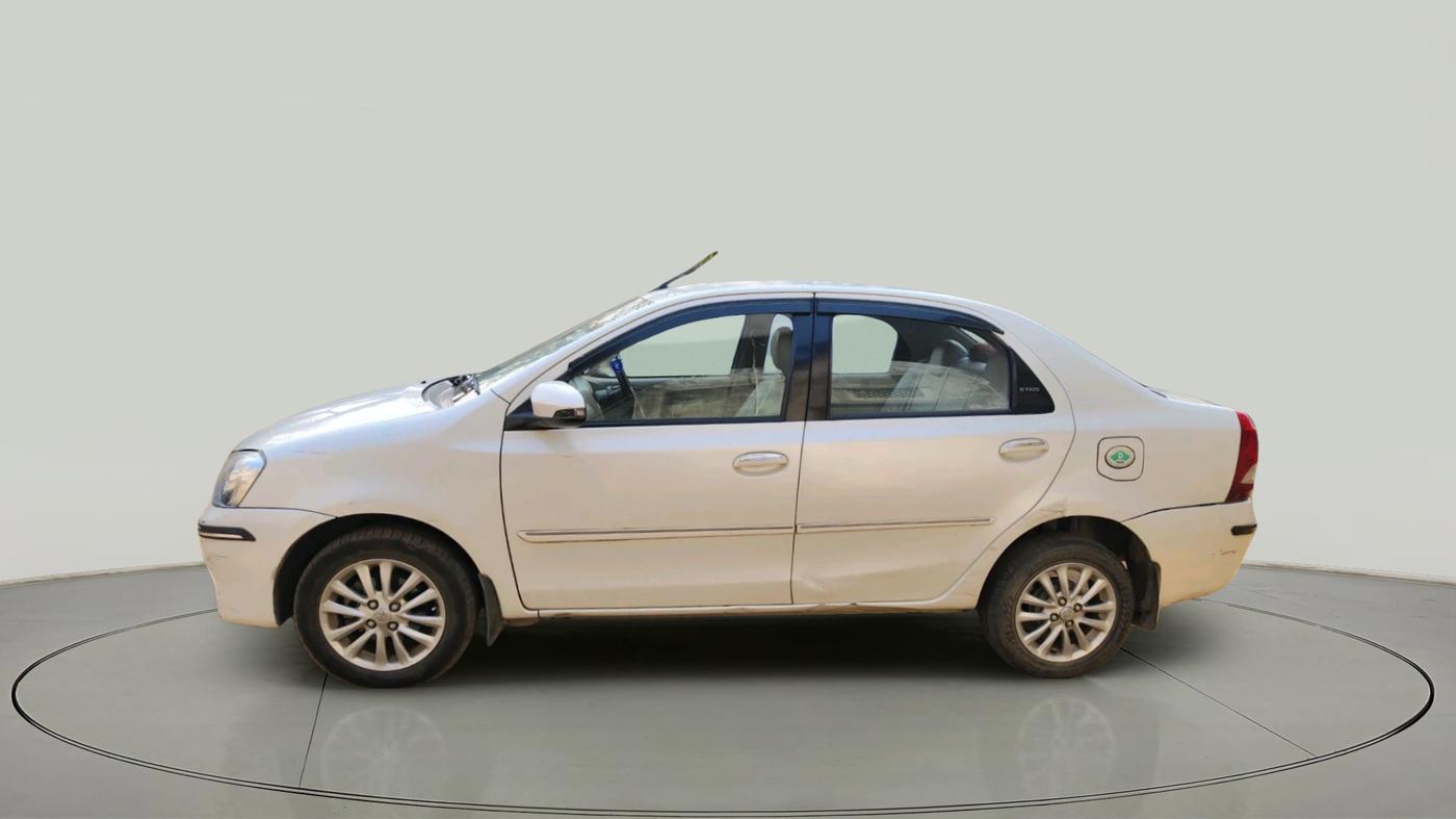 2015 Toyota Etios VX-D, Diesel, Manual, 2,46,836 km, exterior