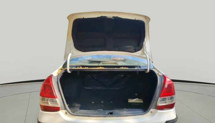 2015 Toyota Etios VX-D, Diesel, Manual, 2,46,836 km, exterior