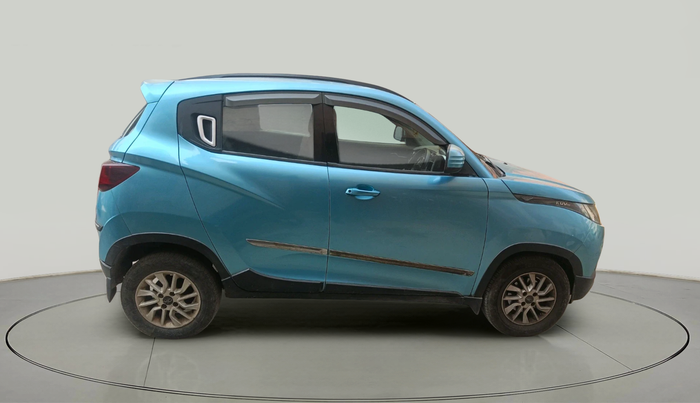 2016 Mahindra Kuv100 K8 D 5 STR, Diesel, Manual, 1,17,111 km, exterior