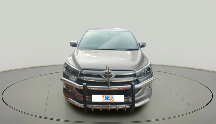 2017 Toyota Innova Crysta 2.4 VX 8 STR, Diesel, Manual, 2,17,585 km, exterior