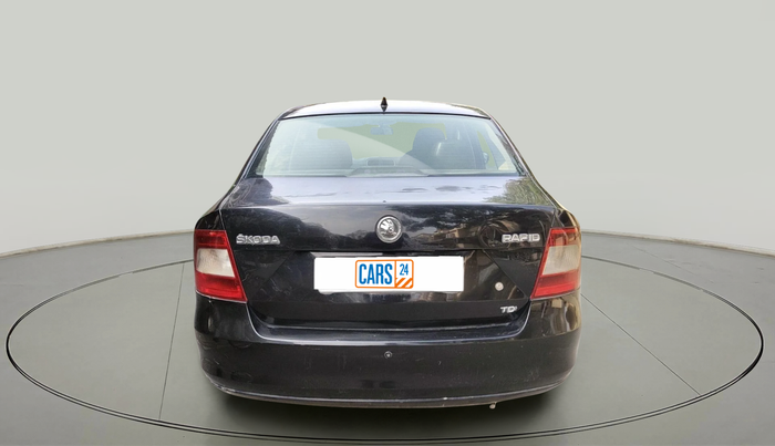 2013 Skoda Rapid AMBITION 1.6 TDI CR MT PLUS, Diesel, Manual, 1,60,000 km, exterior