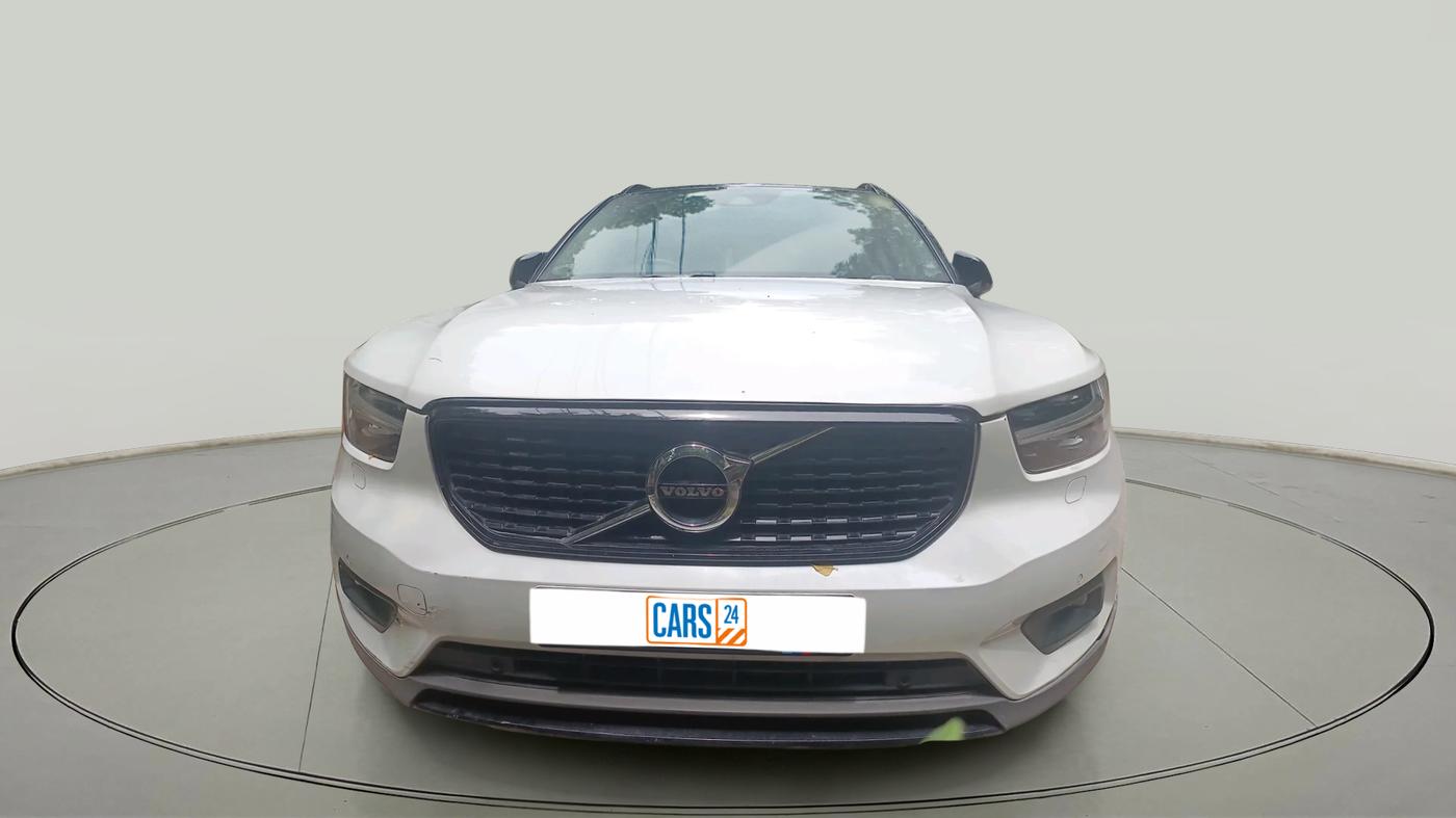 2020 Volvo XC 40 D4 R DESIGN, Diesel, Automatic, 80,356 km, exterior