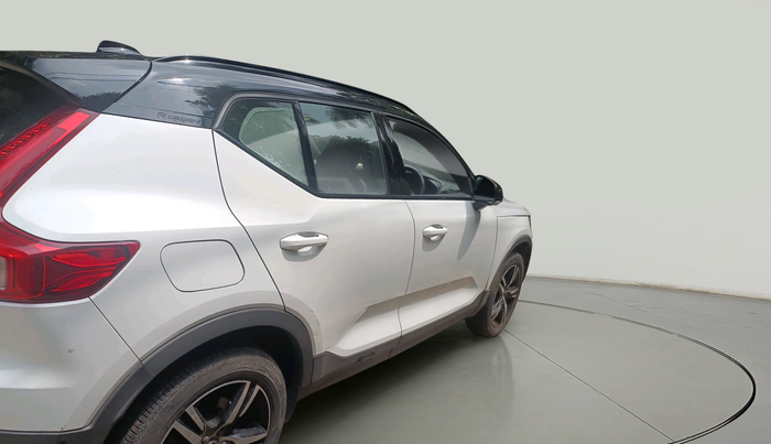2020 Volvo XC 40 D4 R DESIGN, Diesel, Automatic, 80,356 km, exterior