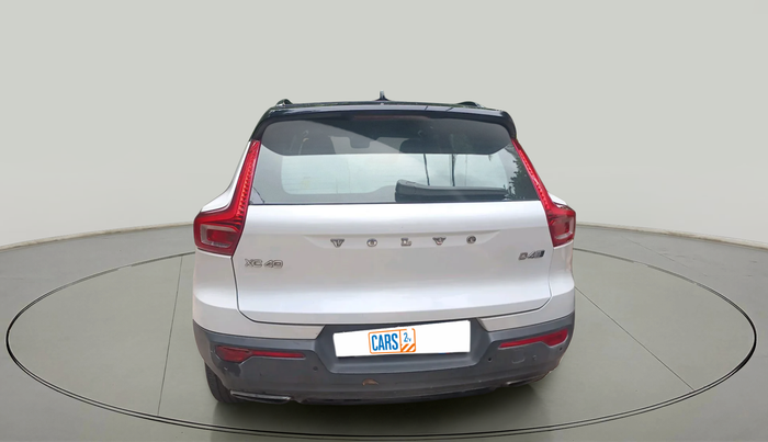 2020 Volvo XC 40 D4 R DESIGN, Diesel, Automatic, 80,356 km, exterior