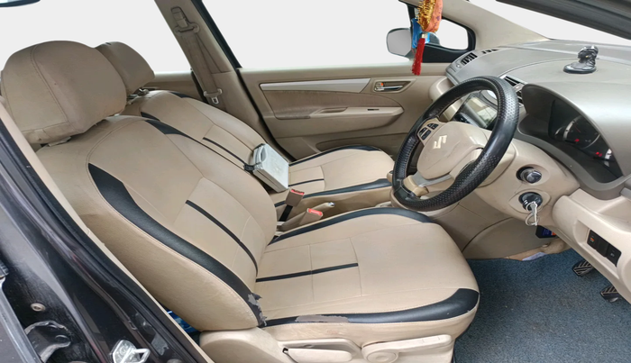 2014 Maruti Ertiga ZDI, Diesel, Manual, 1,58,523 km, interior