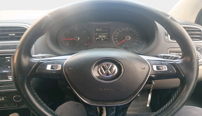 2018 Volkswagen Polo HIGHLINE PLUS 1.5 16 ALLOY, Diesel, Manual, 66,438 km, interior